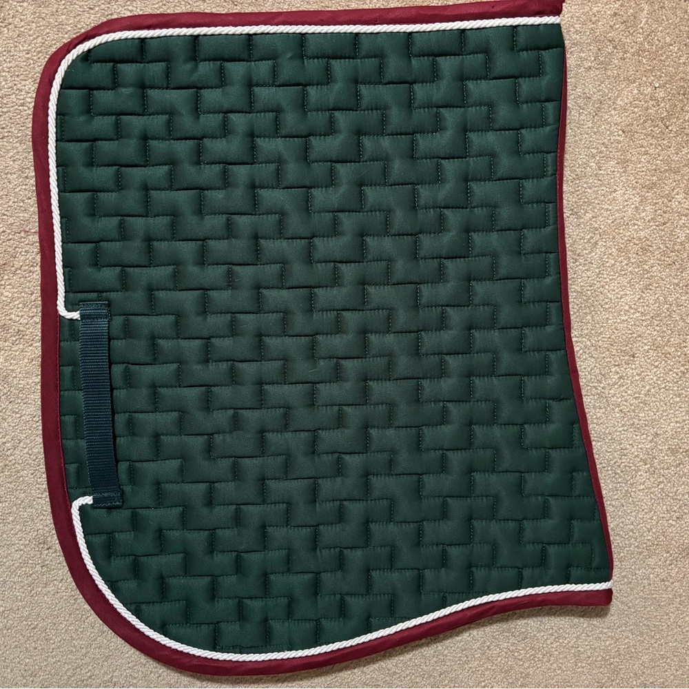 Equine Couture OCALA Quilted Saddle Pad in Forest Green & Burgundy - Picture 2 of 7